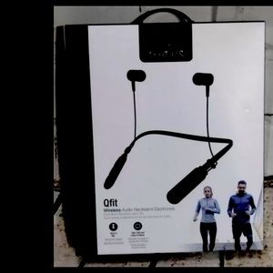 Quikcell earphones